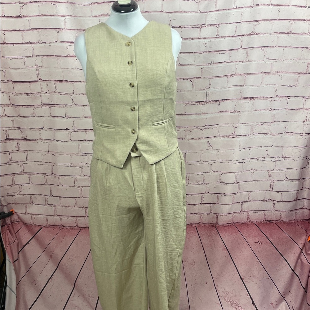 Elegant Cream Women's Two Piece Vest and Pants Set